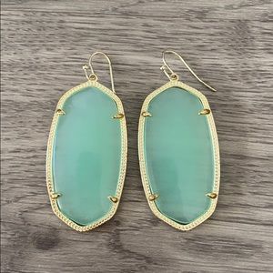Kendra Scott drop earrings